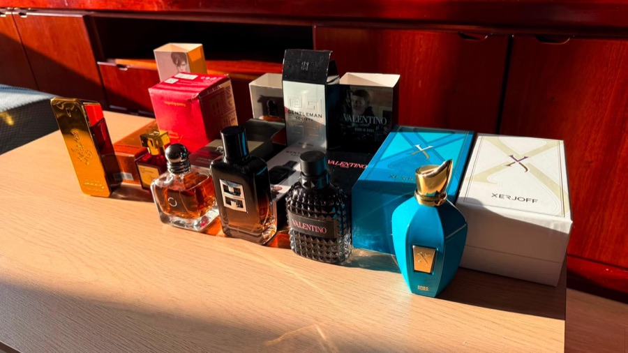 Selección de perfumería variada